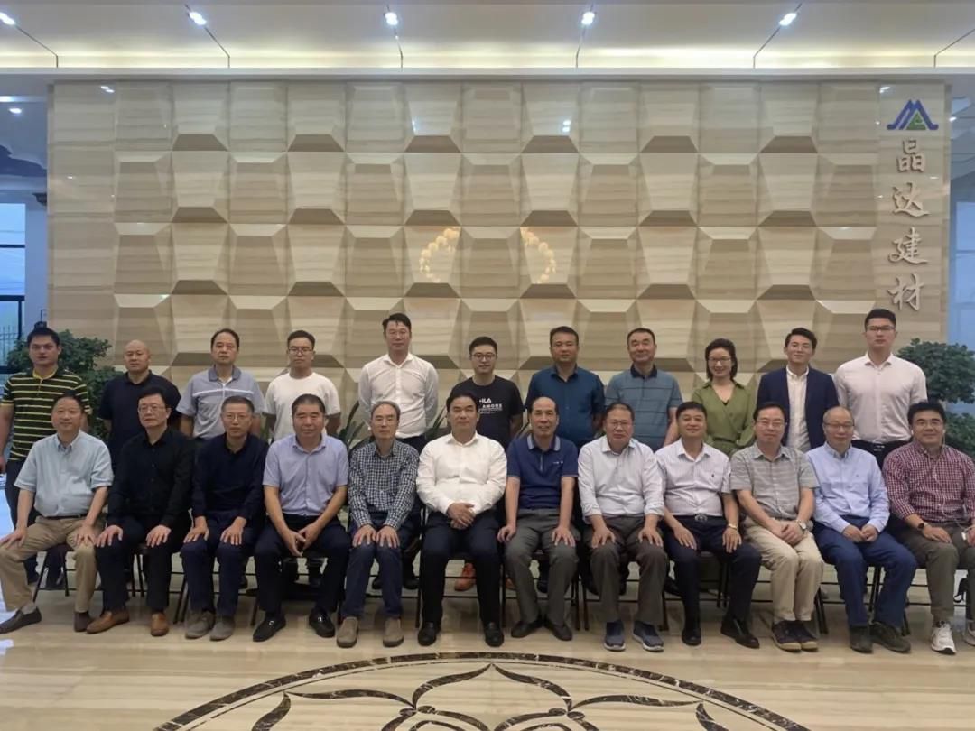 浙江省建筑防水質(zhì)量提升、生產(chǎn)和應用經(jīng)營座談會圓滿結束.jpg